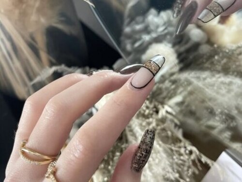 nail salon Luciole【リュシオル】(北海道札幌市白石区川北2条1-)