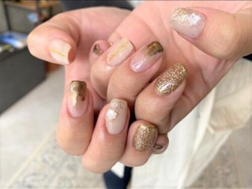 LINDA Hiro nail【リンダ イーロ ネイル】(北海道札幌市中央区宮の森2条5-2-8 クレストコート宮の森103)