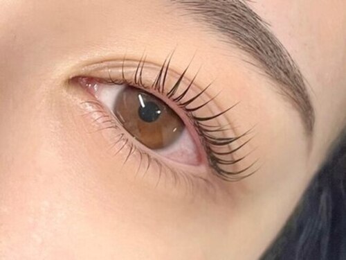 プライベートアイサロン blauw【ブラウ】【114 NEW OPEN(予定)】(北海道札幌市中央区南2条西13-318-33 Taskビル 1F)
