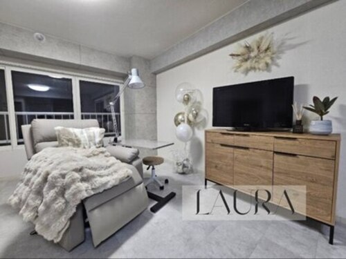 LAURA NAIL【ローラ】【5月1日OPEN(予定)】(北海道札幌市中央区南4条西1-13-2 No.5ミカエルビル802号室)