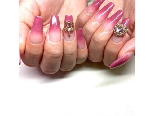 Nail Salon Millicent(北海道札幌市中央区南1条西5-16 プレジデント松井ビル100 8F)