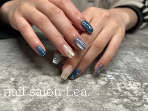 nail salon Lea.(北海道札幌市北区北7条西4-4-1 第5道通ビル7F address2Cブース)