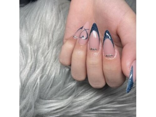 アイネイルサロン(i nail salon)(北海道旭川市豊岡13条5-5-12)