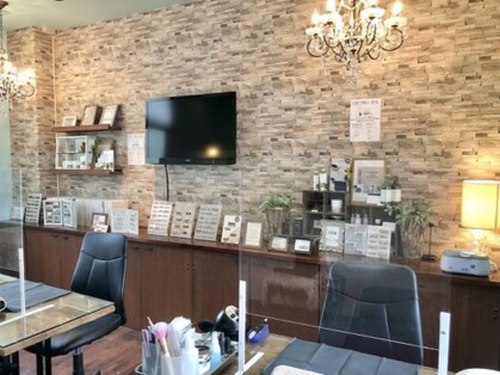 ネイルサロン ルミエールペルル(Nail Salon Lumiere Perle)(福島県郡山市桑野3-14-18クローネif1F1-A)