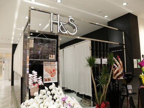 ネイルサロン エイチアンドエス 高崎OPA店(H&S)(群馬県高崎市八島町46-1高崎OPA4F)