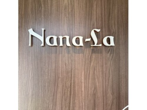 ナナーラ(ネイルサロン Nana-La)(群馬県高崎市江木町1570ヒル211階)