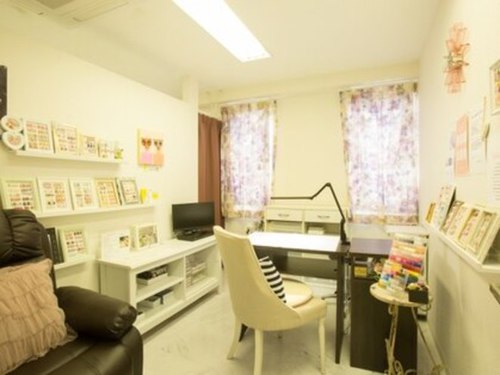 クランベリーネイル(cranberry nail)(埼玉県所沢市松葉町10‐15明光ビル5階)