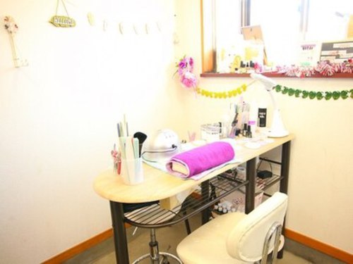 サロンナハナ(Salon nahana)(埼玉県東松山市下青鳥184-4)