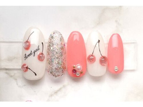 ロザンナ ネイル(Rosanna Nail)(埼玉県入間市仏子879-10)