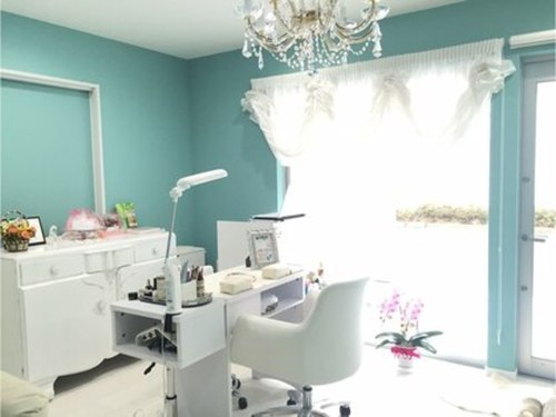 ネイルサロン ラブアンドスクール(Nail Salon LOVE & SCHOOL)(埼玉県ふじみ野市ふじみ野2-6-6)
