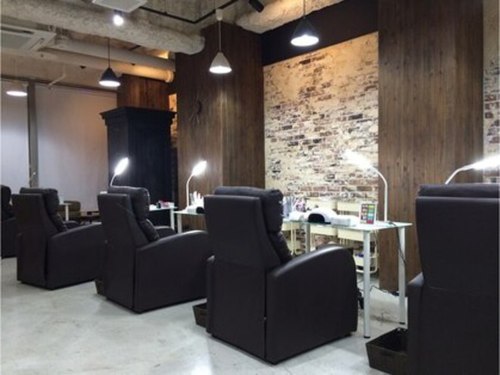ラクレア千葉店(千葉県千葉市中央区新千葉1-4-2ウエストリオ21F)