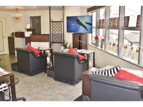 ネイルサロンアンドスクール ディテール(NailSalon&School Detail)(千葉県千葉市中央区新千葉2-14-6新千葉2-ビル302)