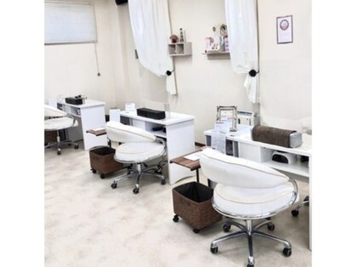 ネイルサロン ベルクレア(Nail salon Belcrea)(千葉県市原市北国分寺台5‐6‐3スカイタウン藤井A‐105)