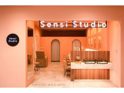 センシスタジオ 流山おおたかの森S CFLAPS店(Sensi Studio)(千葉県流山市おおたかの森南1-2-1流山おおたかの森SCFLAPS5階)