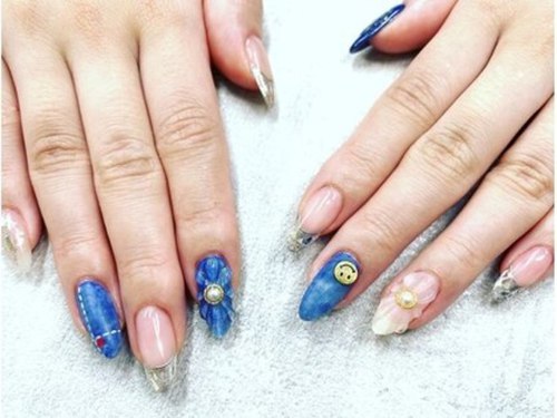 モコネイル 新宿店(MOCO NAIL)(東京都新宿区新宿5-18-9ステージ新宿9F)
