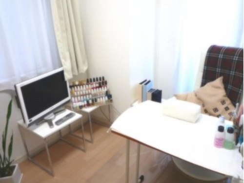 ネイルマルシェ(Nail marche)(東京都新宿区西新宿5-24-14)