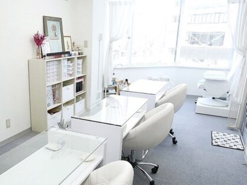 リモアネイル(limore nail)(東京都新宿区四谷3-8萬寿ビル3F)