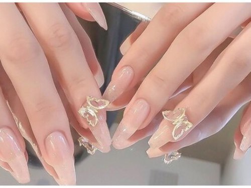 ハニーネイル 新宿店(Honey NAIL)(東京都新宿区歌舞伎町2-42-11カーサ新宿1005)