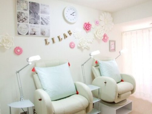 ネイルサロン リラ (Nailsalon Lilas)(東京都新宿区新宿5-17-6三光町ハイム605号室)