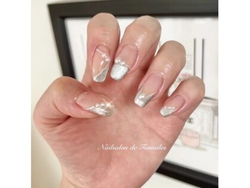 ネイルサロン ド トメール(Nailsalon de Tomailes)(東京都文京区本駒込6‐24‐4鈴木ビル401)