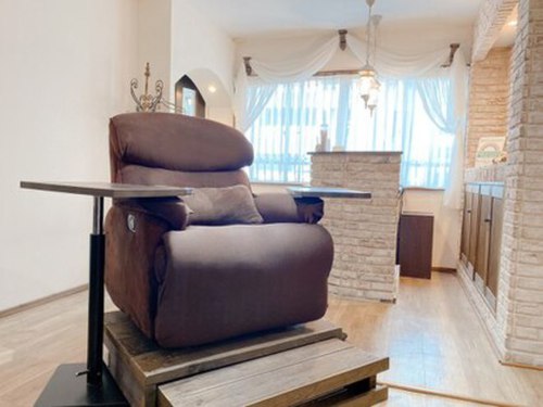 ネイルサロン イズ 目黒店(NAIL SALON iS)(東京都目黒区下目黒1-2-20坂田ビル3F)