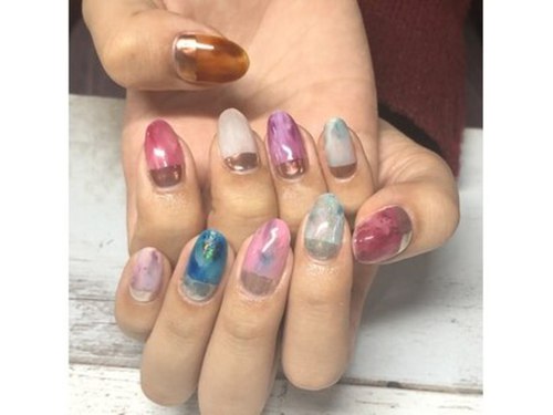 ネイルサロン アウル(Nail Salon OWL)(東京都目黒区上目黒3-1-14メイツ中目黒303)