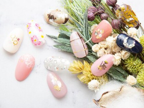 ガレリアネイル(GALLERIA NaiL)(東京都大田区蒲田5-40-7大塚ビル1F)