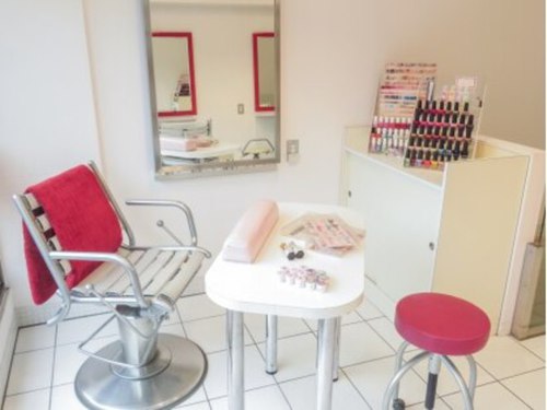 ネイルクスコ 桜新町(nail CuZco)(東京都世田谷区桜新町1-8-10)