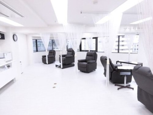 フェリス(Feliz)(東京都渋谷区本町3-39-3新宿ビジネスタワー5F)