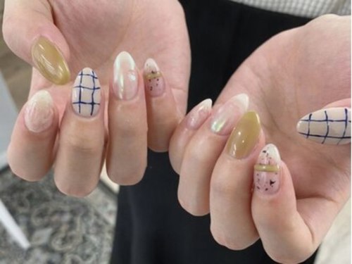 ネイルサロン シーズネイル 渋谷店(she's nail)(東京都渋谷区渋谷3-18-7渋谷東1号館ビル7F)