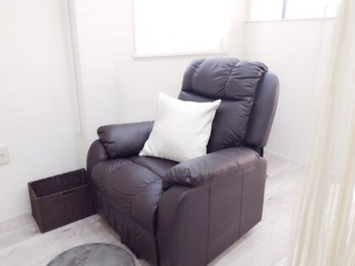 アイラッシュアンドネイル ノイ 笹塚店(eyelash nail Noi)(東京都渋谷区笹塚2-12-14星ビル1F)