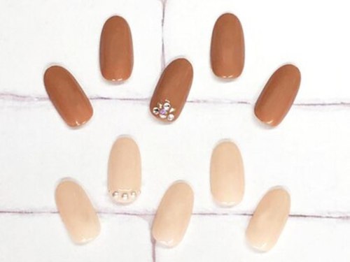 ヒナネイル(HINA nail)(東京都渋谷区円山町6-5石坂ビル2階)