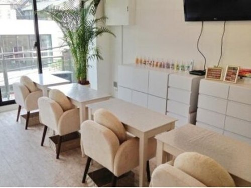 ウィッシュネイル 原宿店(Wish Nail)(東京都渋谷区神宮前3-20-5井上ビル3F4F)
