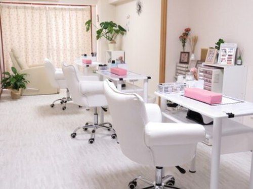 キティネイルサロン(KITTY NAIL SALON)(東京都渋谷区代々木2―20―2美和プラザ新宿401)