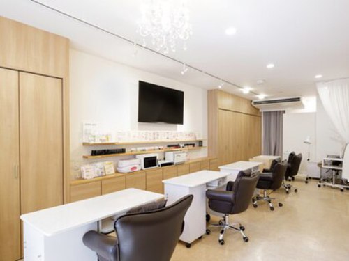 クインテット ネイル 笹塚店(Quintet nail)(東京都渋谷区笹塚1-24-6ドルチェ京王4-1F)