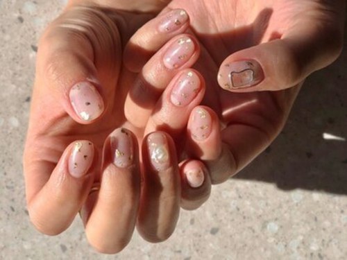 ヒビネイル 表参道(HiBi nail)(東京都渋谷区神宮前5-39-22FBirthHairSalon内併設)