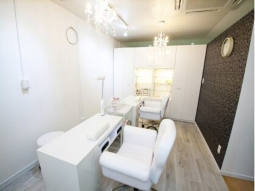 ルピナス 巣鴨地蔵通り店(Lupinus)(東京都豊島区巣鴨4-24-2ヒロセビルB1F)