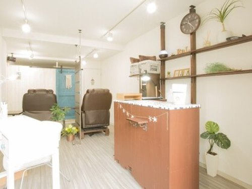 ラル(RaL)(東京都葛飾区金町6-7-10ブランヴェール金町駅前101)