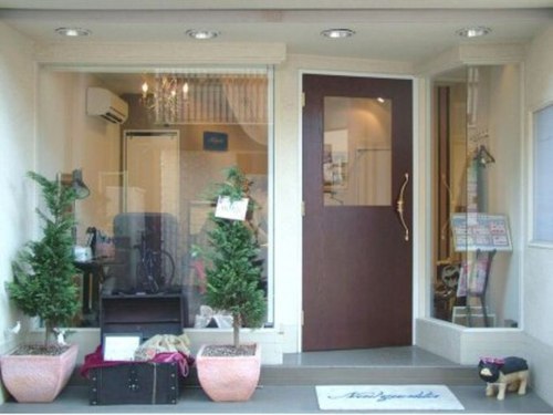 ネイル クアリータ(nail qualita)(神奈川県横浜市港南区上大岡西2-2-2)
