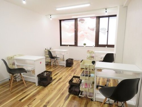 ティーエヌ港南台店(神奈川県横浜市港南区港南台4-3-9 荒井ビル 2階)