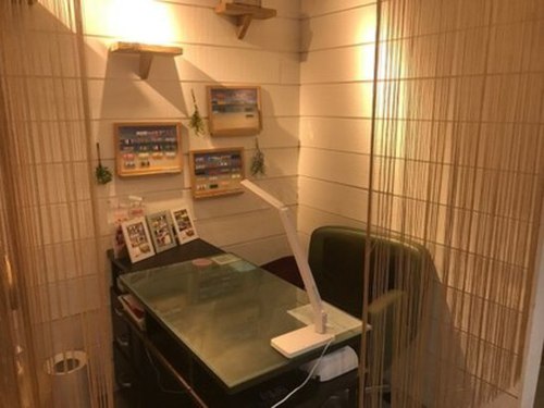 ループスネイルスペース 日吉店(Loops Nail Space)(神奈川県横浜市港北区日吉本町1‐4‐22 笠井ビル1F)