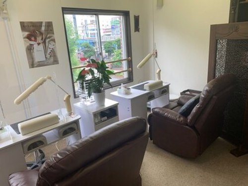 エムアンドエーネイル 関内店(M&A NAIL)(神奈川県横浜市中区伊勢佐木町1-3-1 イセビル303)