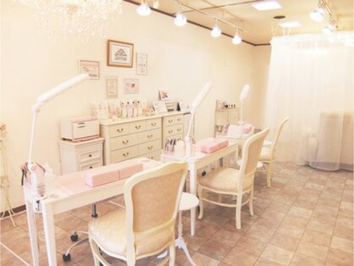 ティアラリュクス 東林間店(Tiara Luxe)(神奈川県相模原市南区東林間5‐1-7 クレストコート1F)
