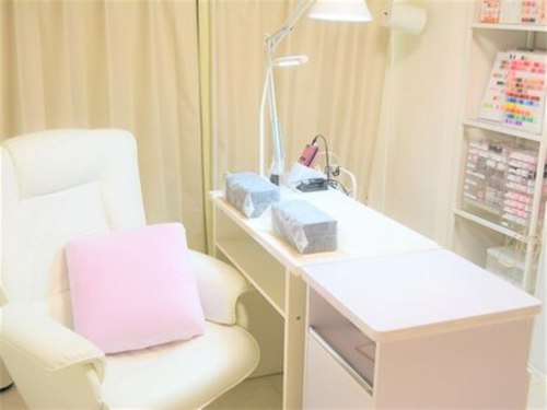 ネイルスタジオ ピクシィ(Nailstudio Pixy)(神奈川県藤沢市湘南台2‐16‐17 湘南テラスメイ305号室)
