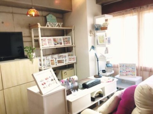 アンジーネイル(Anzy Nail)(神奈川県小田原市鴨宮258-3 鴨宮ガーデンヒルズ103)
