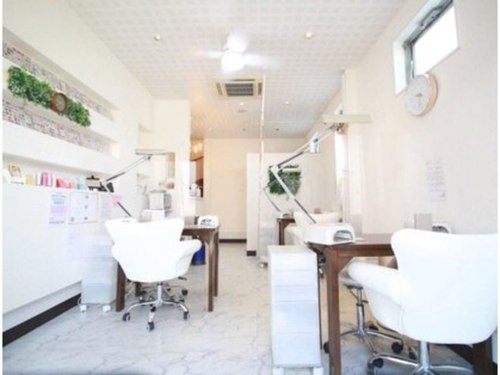 ラフズネイル 座間店(Rafs Nail)(神奈川県座間市入谷東4-54-35)
