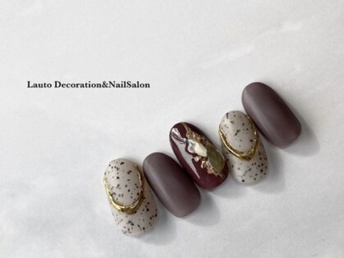 ラウト デコレーションアンドネイルサロン(Lauto Decoration&Nail Salon)(新潟県新潟市東区はなみずき1-14-12 2F)
