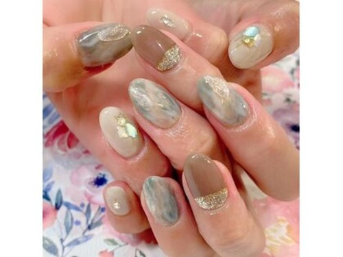 ネイルルーム アールイー(NAIL ROOM RE)(静岡県静岡市清水区楠97)