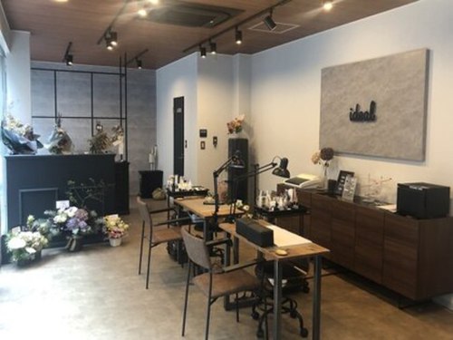 イデアル(ideal)(静岡県静岡市葵区人宿町1-4ー3レサンクビル1F-B)