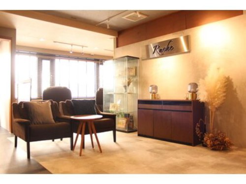 ルーチェ(Ruche)(静岡県静岡市葵区紺屋町7-3三吉野ビル3F)